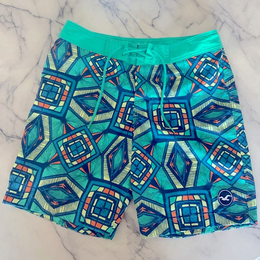 HOLLISTER Men’s swim wear